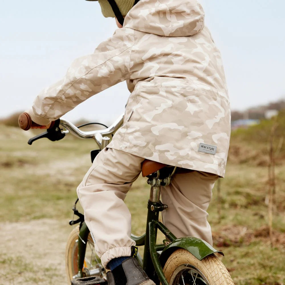 MINI A TURE Kids MATVALON Spring Jacket in Sand Camo