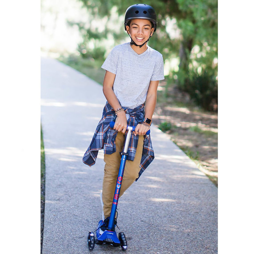 Micro Kids Maxi Deluxe LED Scooter - Pink [Age 5-12]