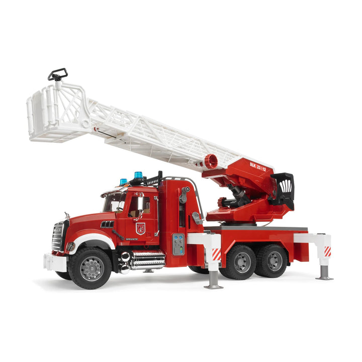 >Bruder 02821 MACK Granite Fire Engine w/ Water Pump and Light & Sound 24.8 x 7.9 x 10.4 inch