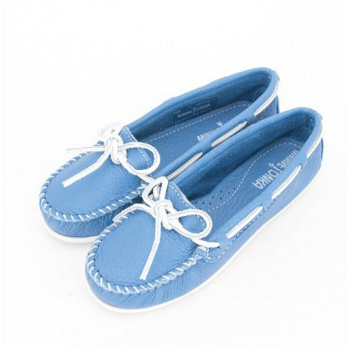 Minnetonka Moccasins Women's Classic Leather Shoes - Ocean Blue [Displayed Items, Never Worn]