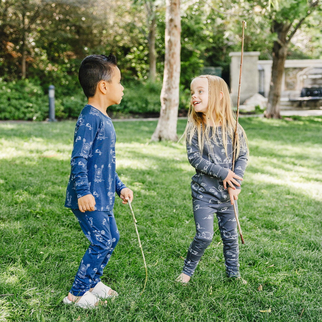 >Woolino Kids Merino Wool Base Layer Long Sleeve Top + Leggings Set - Farm