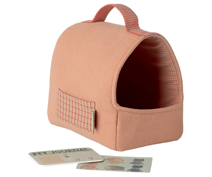 >Maileg Pet Carrier - Coral