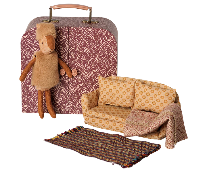 >Maileg Reindeer in suitcase, Little sister [Expected Receipt Date: Nov 26]