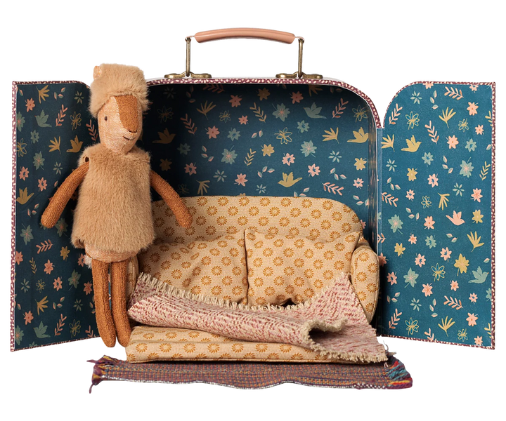 >Maileg Reindeer in suitcase, Little sister [Expected Receipt Date: Nov 26]