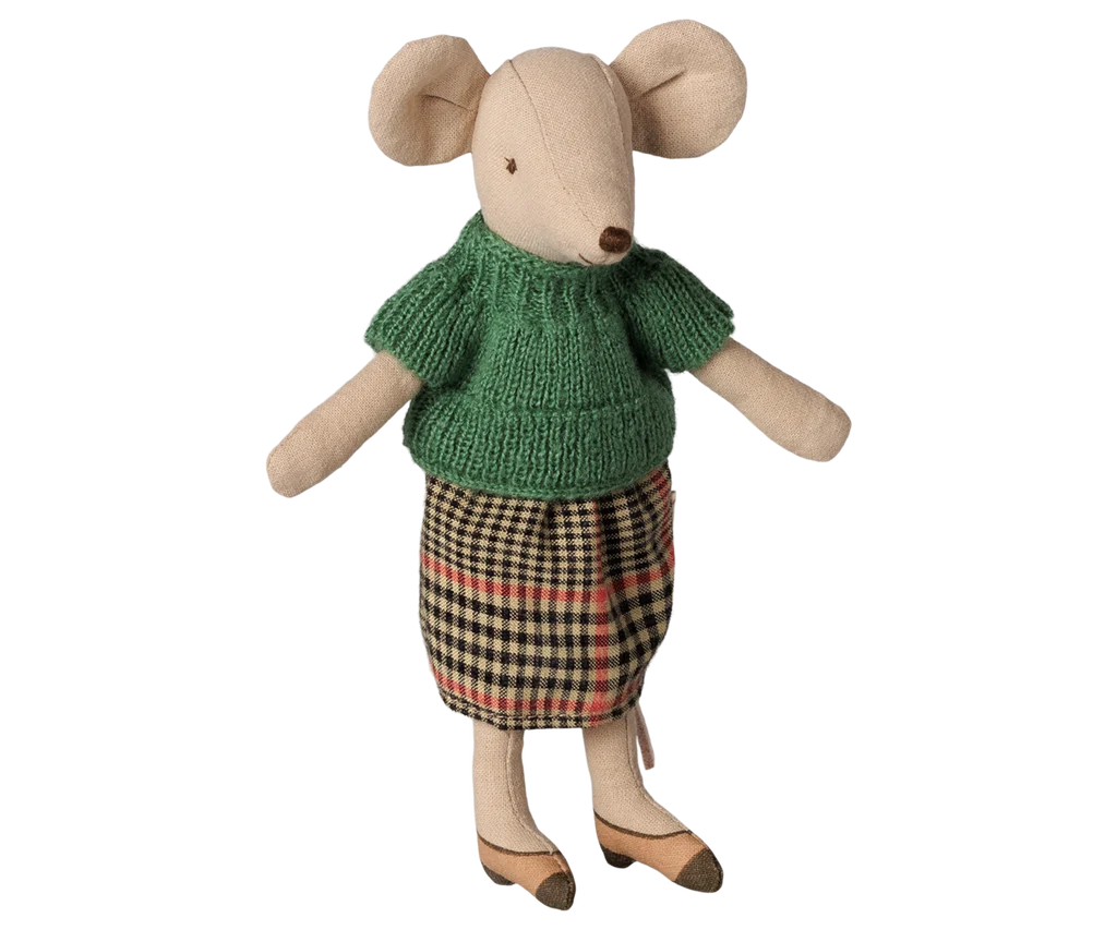 >Maileg Grandma mouse [Expected Receipt Date: Nov 26]