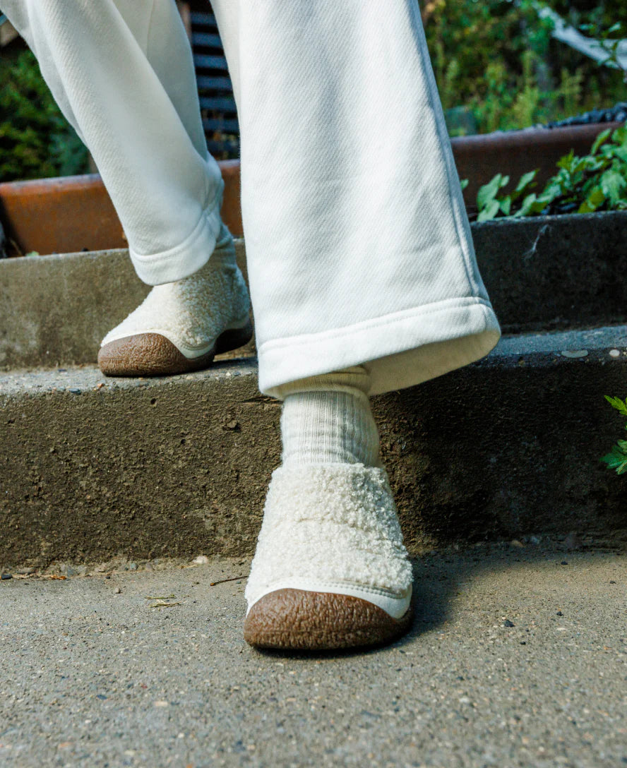 >KEEN Women's Howser II Slip-ons - Birch/Curry