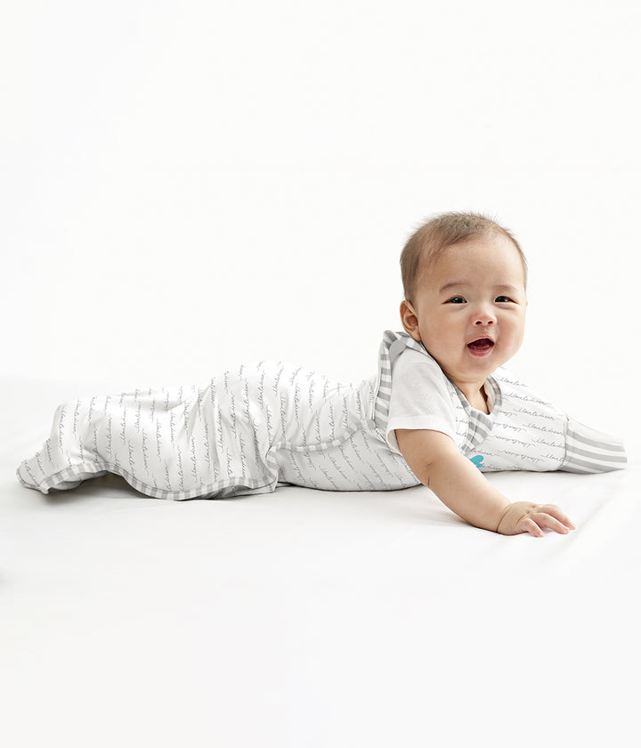 Love to Dream Stage 2 - Swaddle Up Original 1.0 TOG Transition Bag in White Dreamer
