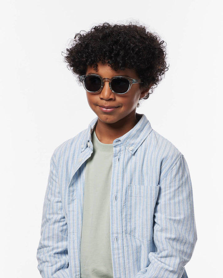 >IZIPIZI PARIS Kids Polarized Sunglasses in Square #C - Frozen Blue