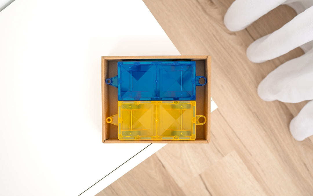 >CONNETIX Rainbow Tiles - 2 Pieces Car Pack