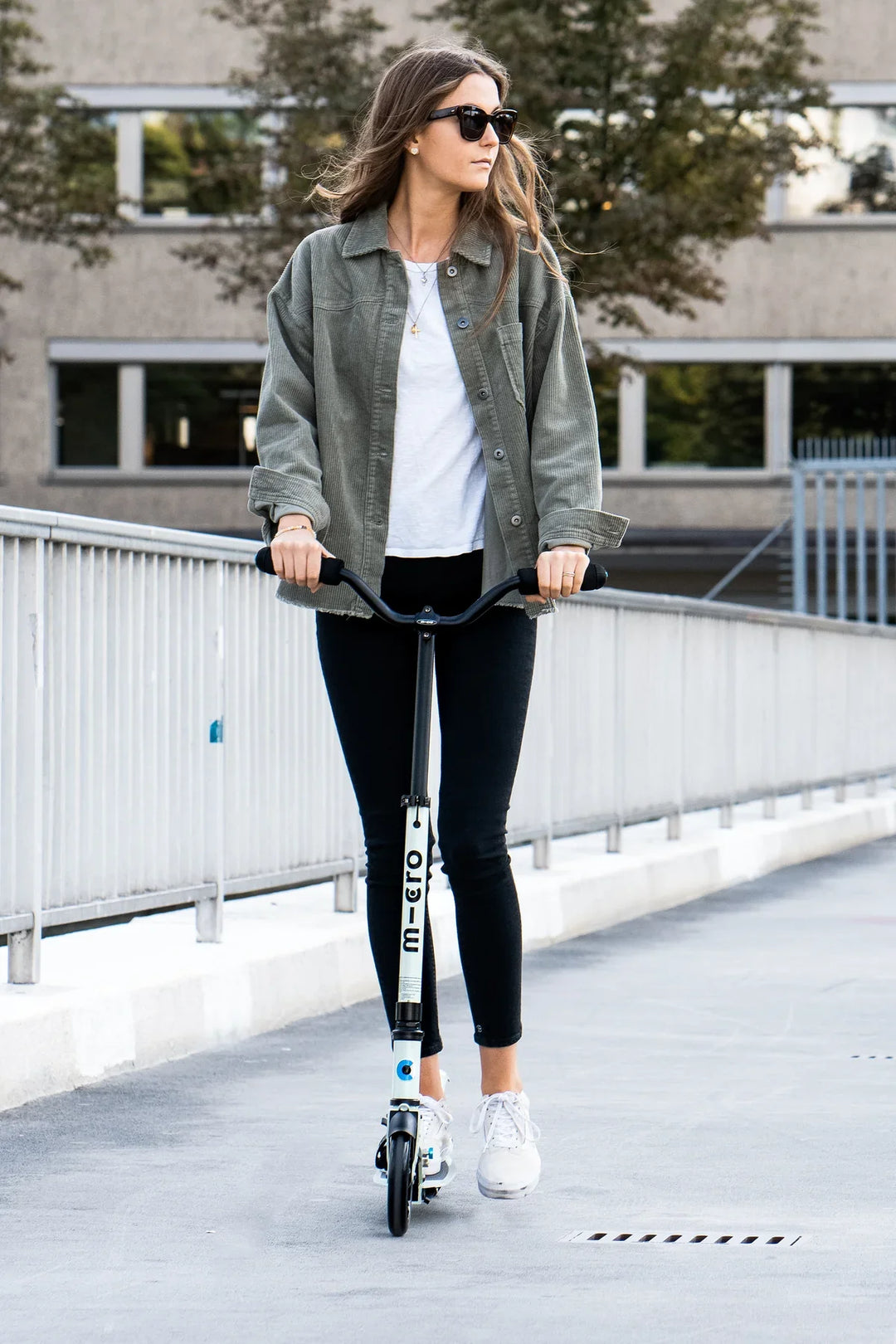 Micro Adult / Teen Speed Deluxe Scooters - Neon Rose