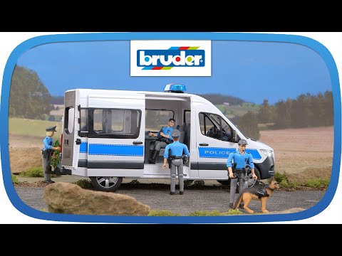 >Bruder 02683 MB Sprinter Police Emergency Vehicle w/ Light + Sound Module