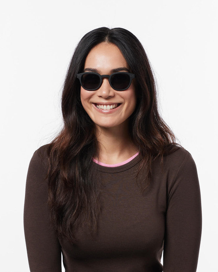 >IZIPIZI PARIS Men/Women‘s Polarized Sunglasses in Rectangular #C - Black