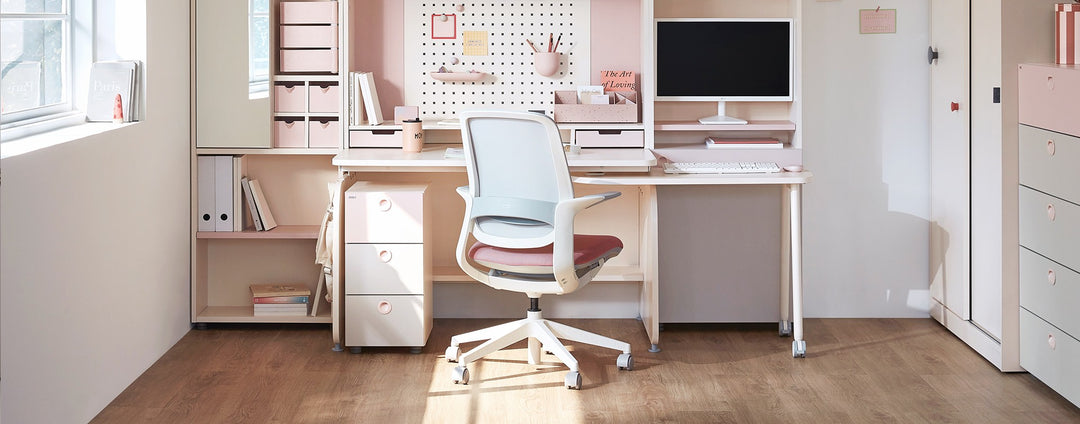 >iloom OLIVER Kids Study Chair with Mesh Back [more-color]