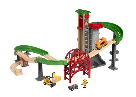 >BRIO Lift & Load Warehouse Set 3+ 33887