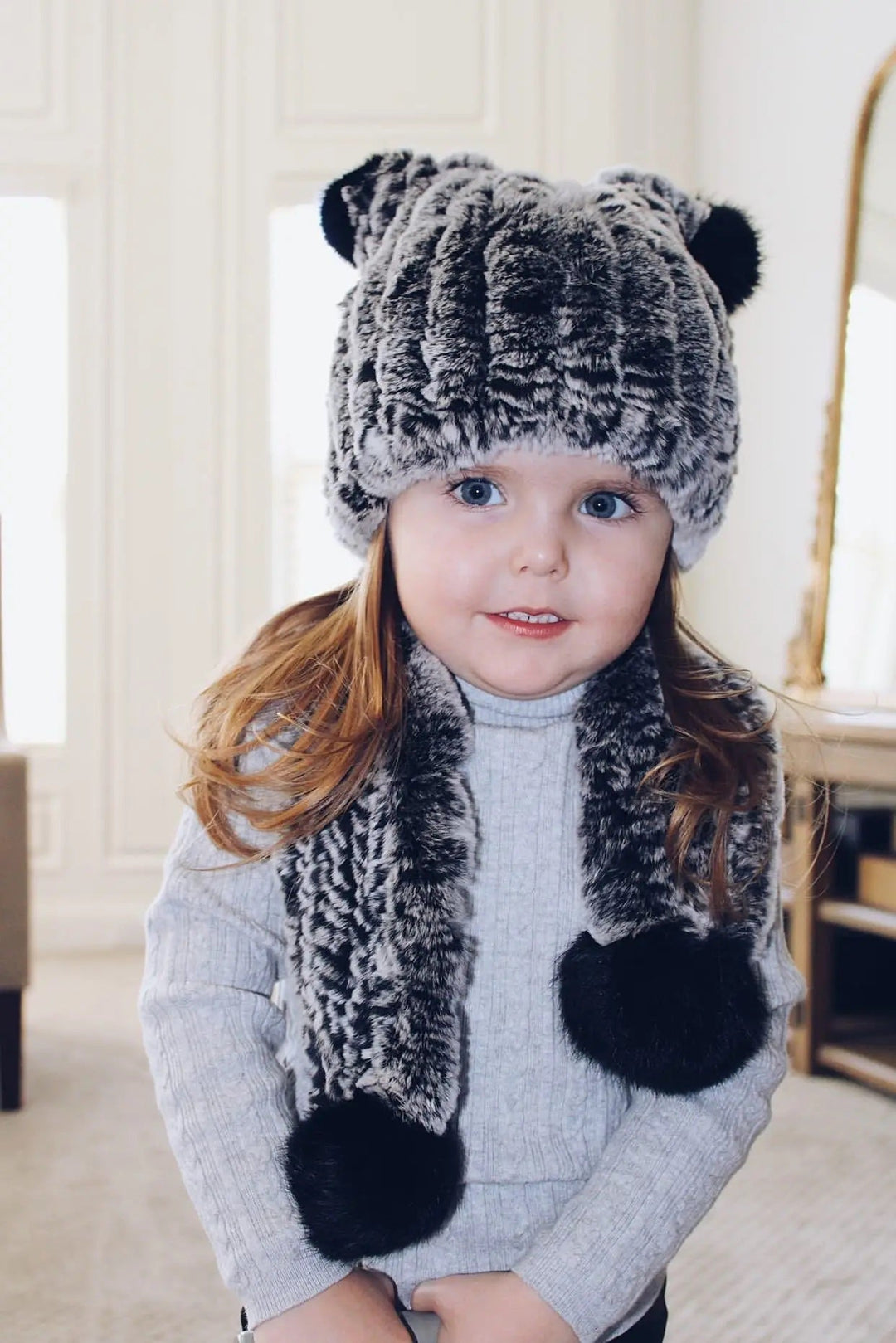 Petite Maison Kids Fuzzy Hat and Scarf Set - Bluish Grey (1-5Y)