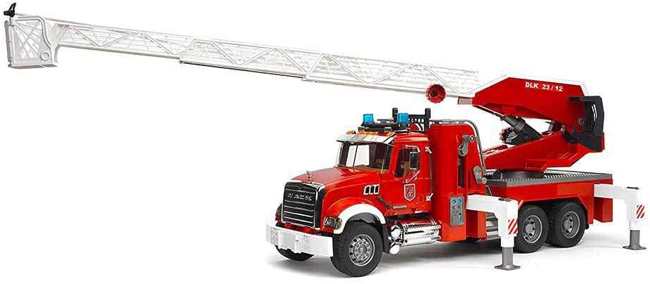 >Bruder 02821 MACK Granite Fire Engine w/ Water Pump and Light & Sound 24.8 x 7.9 x 10.4 inch