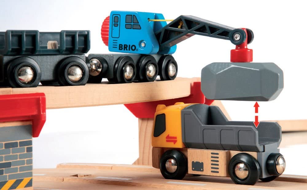 >BRIO Rail & Road Loading Set 33210