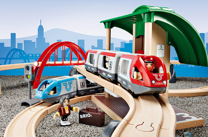 BRIO 33512 Travel Switching Set | 42 Piece Train Toy with Accessories and Wooden Tracks for Kids Ages 3 and Up