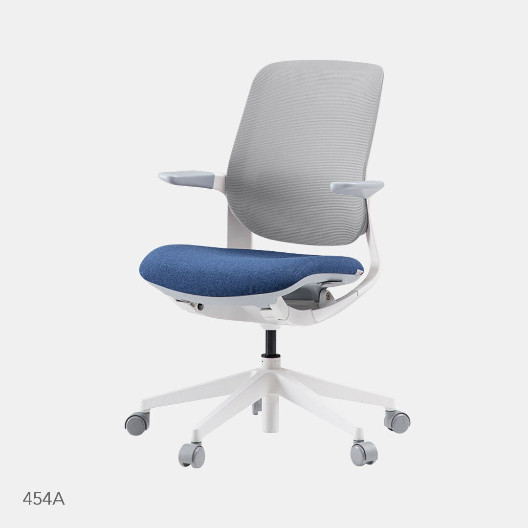 >iloom OLIVER Kids Study Chair with Mesh Back [more-color]