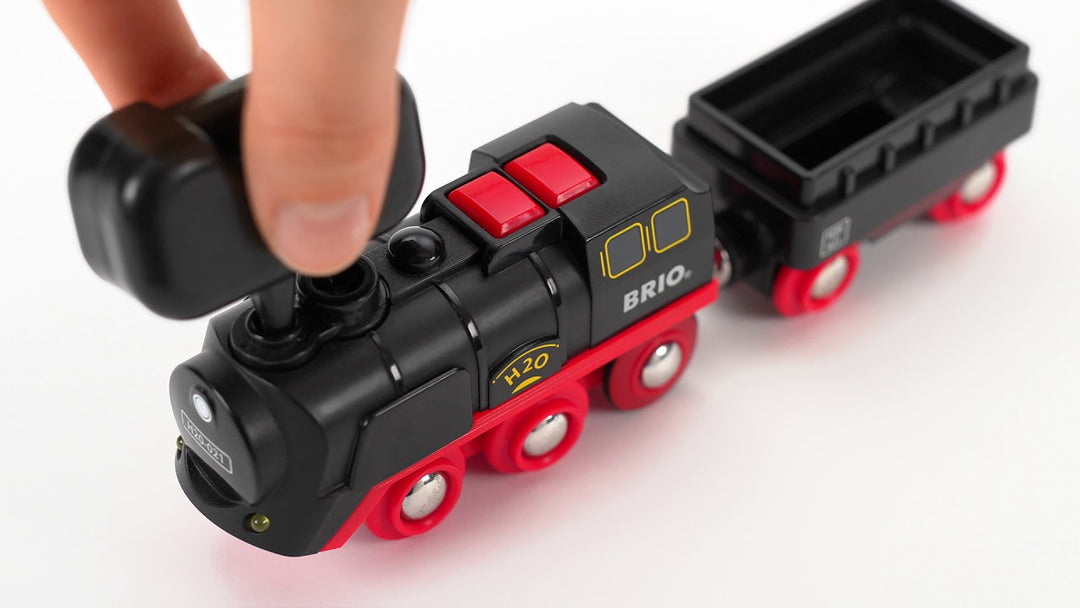 >BRIO Battery Operated Steam Train 33884